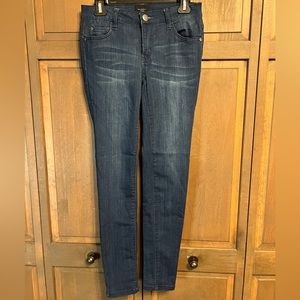 Women’s Celebrity Pink Skinny Jeans